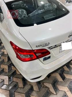 نيسان سنترا